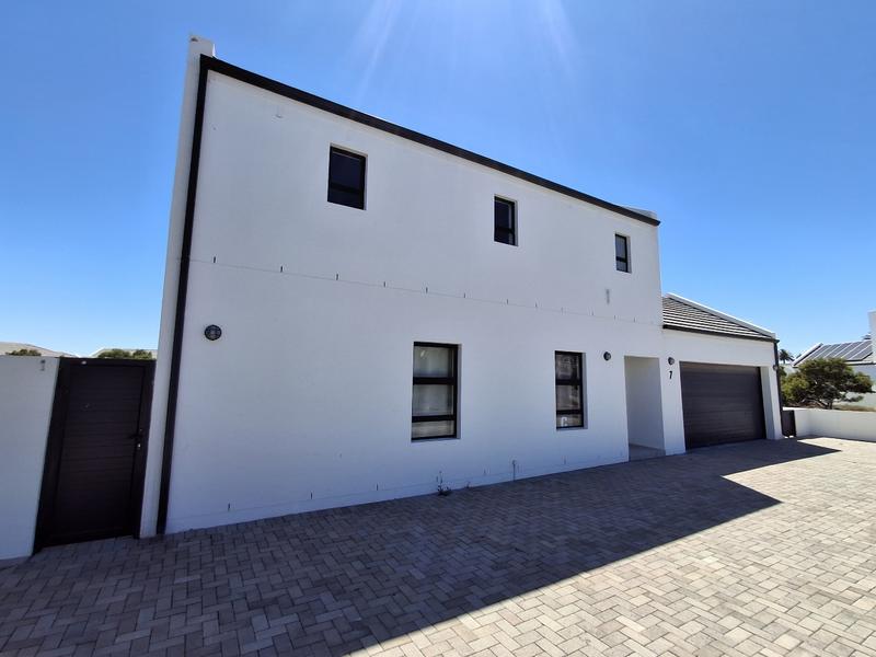 3 Bedroom Property for Sale in Shelley Point Western Cape